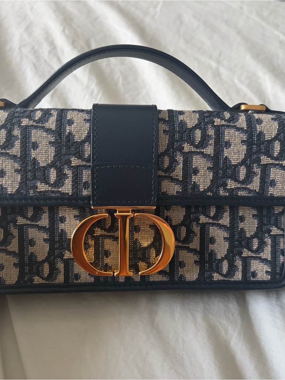 Dior Navy and Beige Oblique Montaigne Crossbody Bag with Gold Hardware - Picture 10 of 10